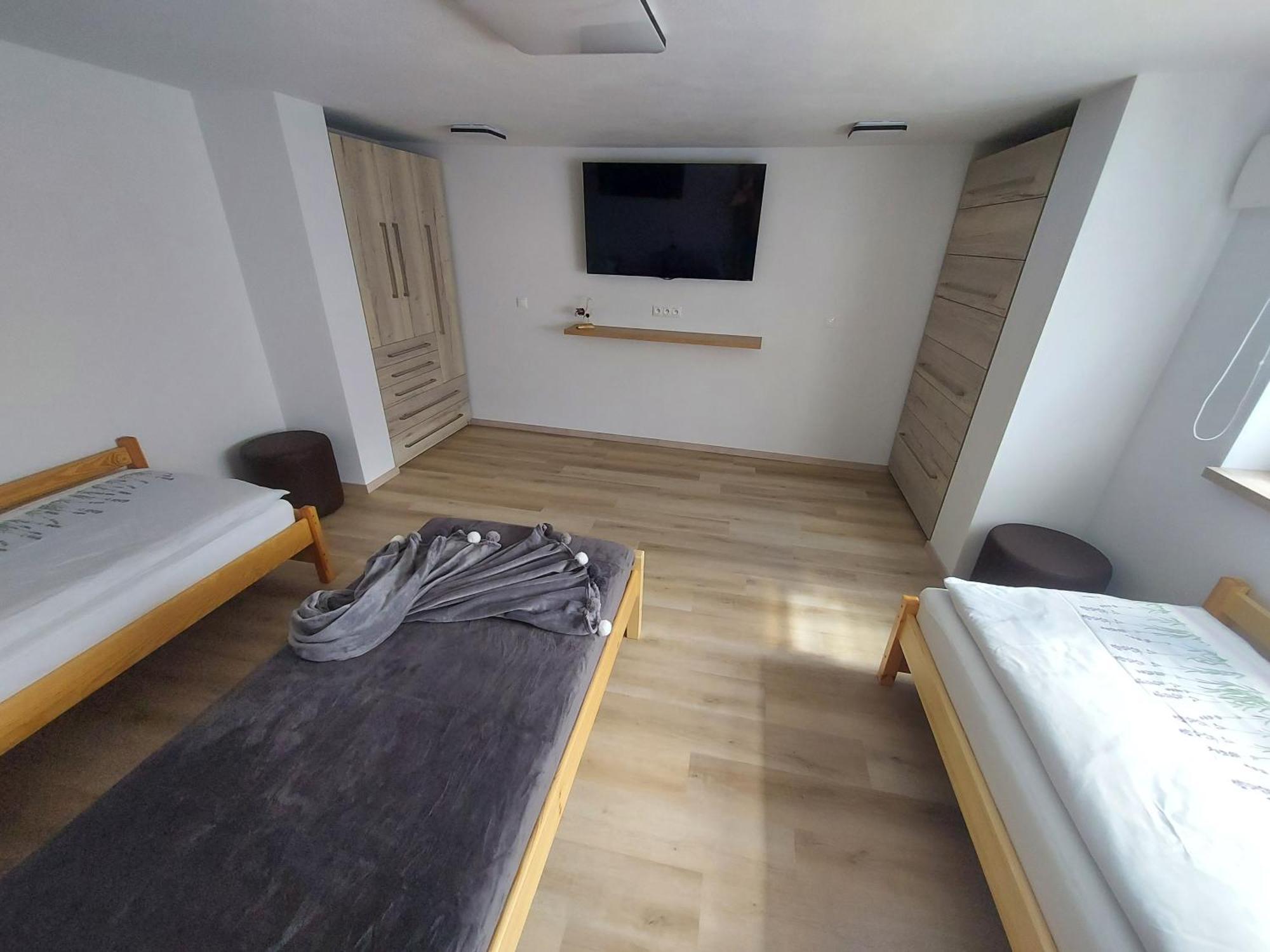 U Mna Doma Apartamento Lucatin Exterior foto