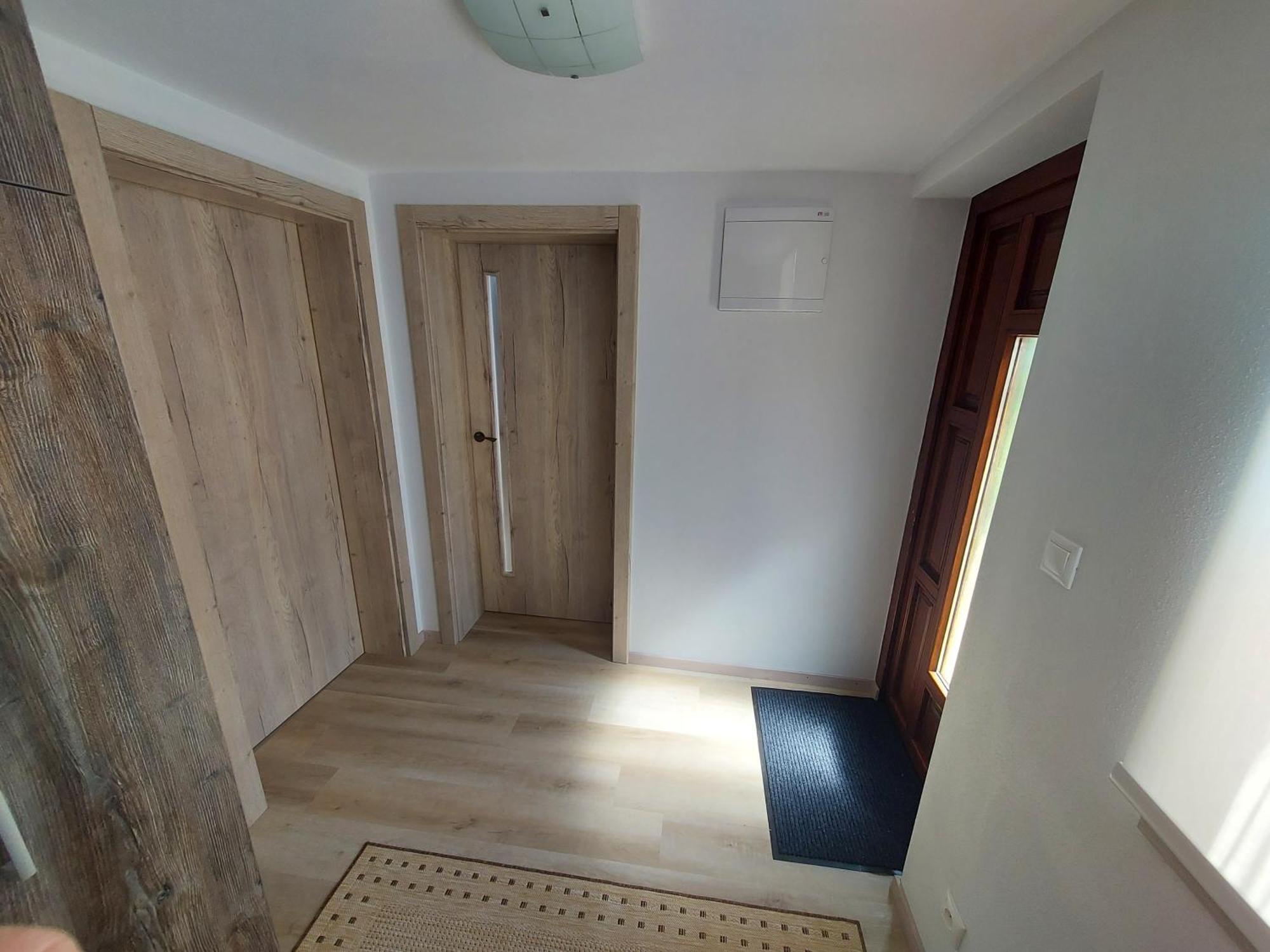 U Mna Doma Apartamento Lucatin Exterior foto