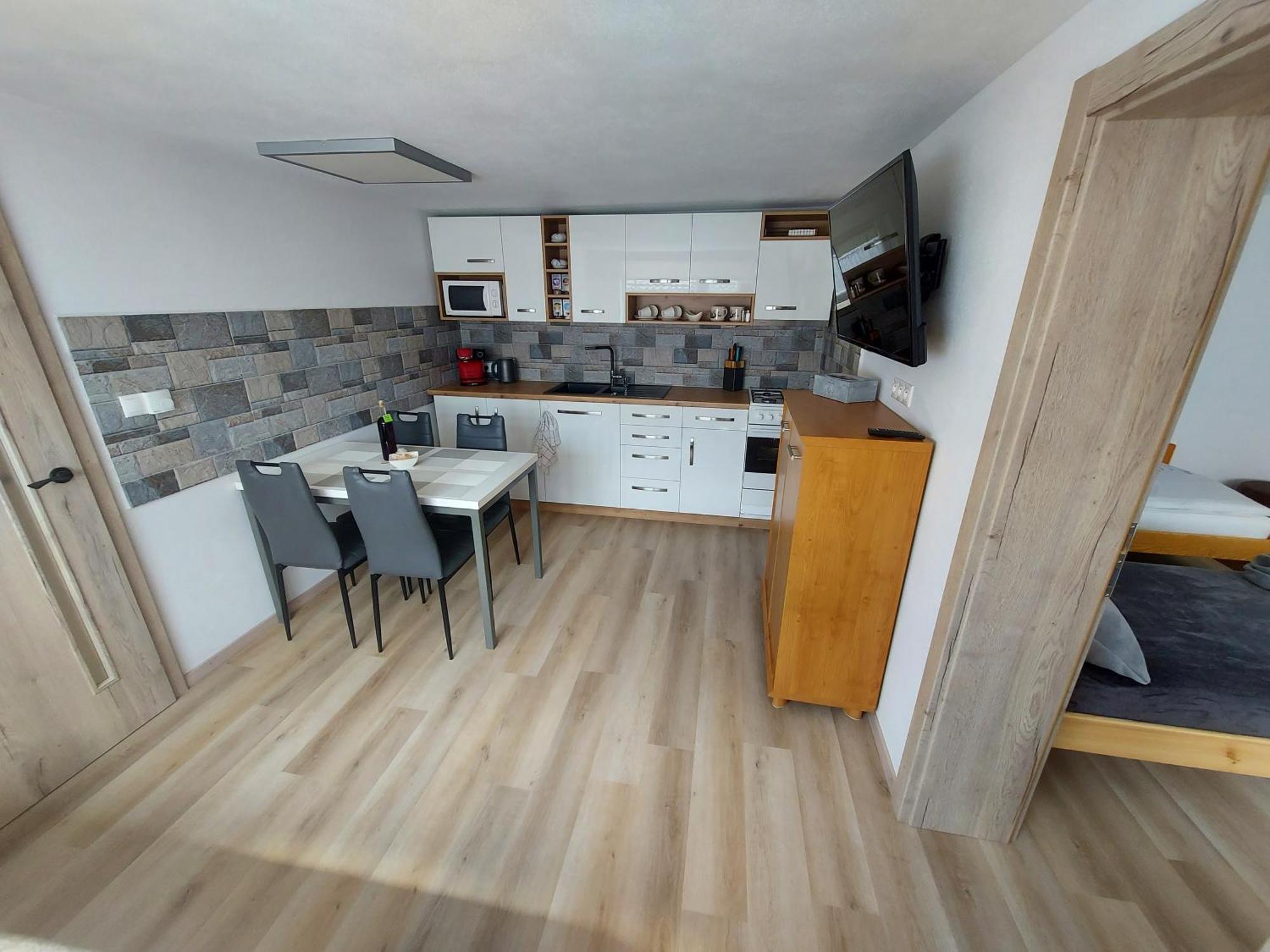 U Mna Doma Apartamento Lucatin Exterior foto